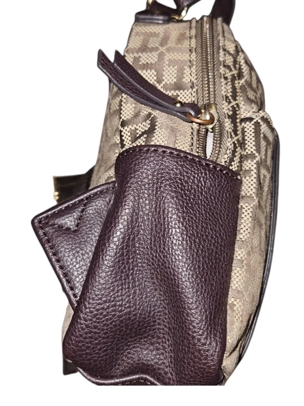 Tommy Hilfiger compact tommy